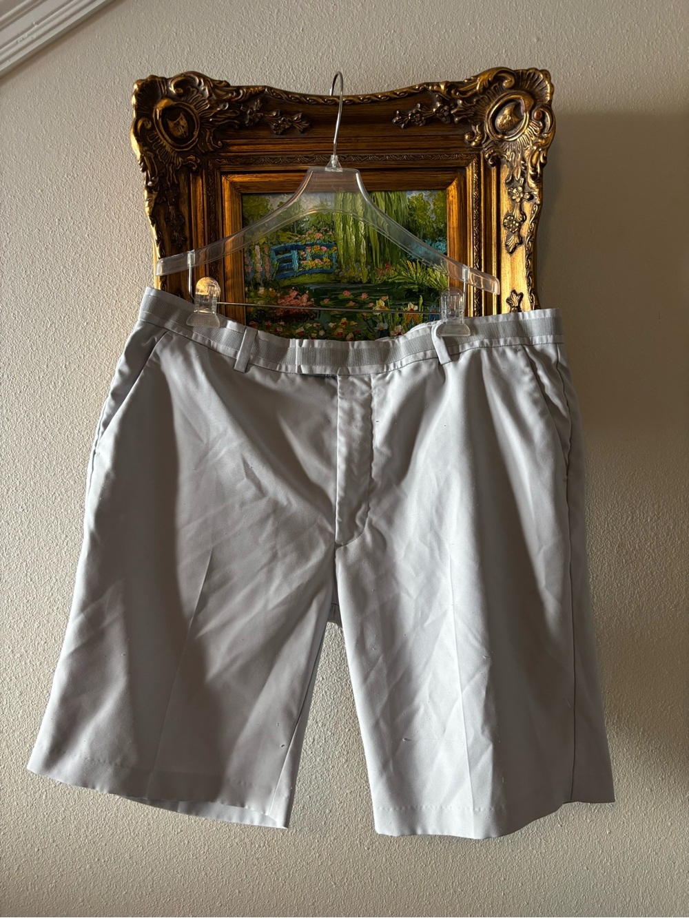 G/FORE Light Gray Flat-Front Golf Shorts